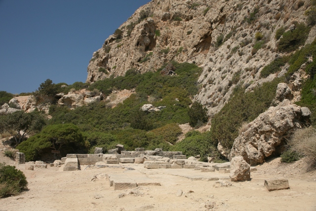 Ancient Heraion - Approach to the 3-aisle temple of Hera Akraia